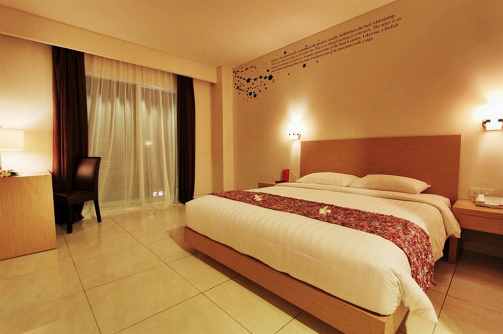 Tusita Boutique Hotel Кута Экстерьер фото